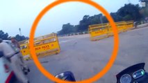 Sunday morning riding - INDIA GATE _ Rajpeeath _ Bajaj V15 _ Indian biker