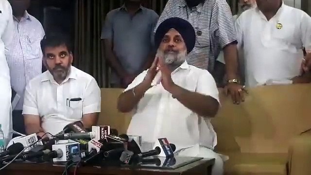 Sukhbir Badal vs Manpreet Badal