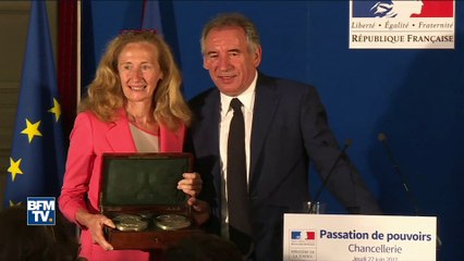 Bayrou "a tenu à ne pas gêner le président de la République", assure Geneviève Darrieussecq