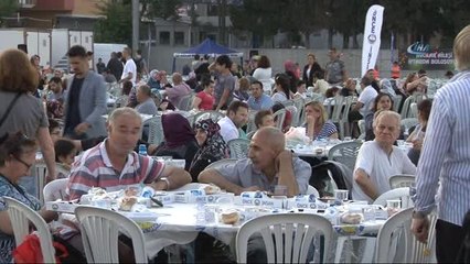 Binlerce Avcılarlı, Geleneksel İftar Yemeğinde Bir Araya Geldi