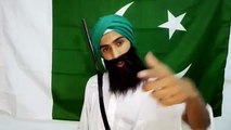 A Pakistani Guy Insulting Sikhism's Kirpan - pakistani ne bezti kiti sikh dharam di