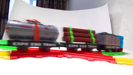 TOY TRAIN VIDEOS FOR CHILDREN THOMAS I Super Track Series Thomas and Friends Cartoon Train For Ki