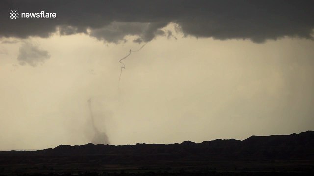 Powerful tornado touches down in Wyoming