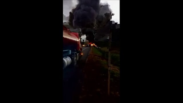 Vídeo mostra grave acidente entre ônibus e ambulâncias em Guarapari
