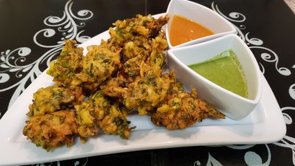 Spring Onion Pakora ہرے پیاز کے پکوڑے  / Cook With Saima