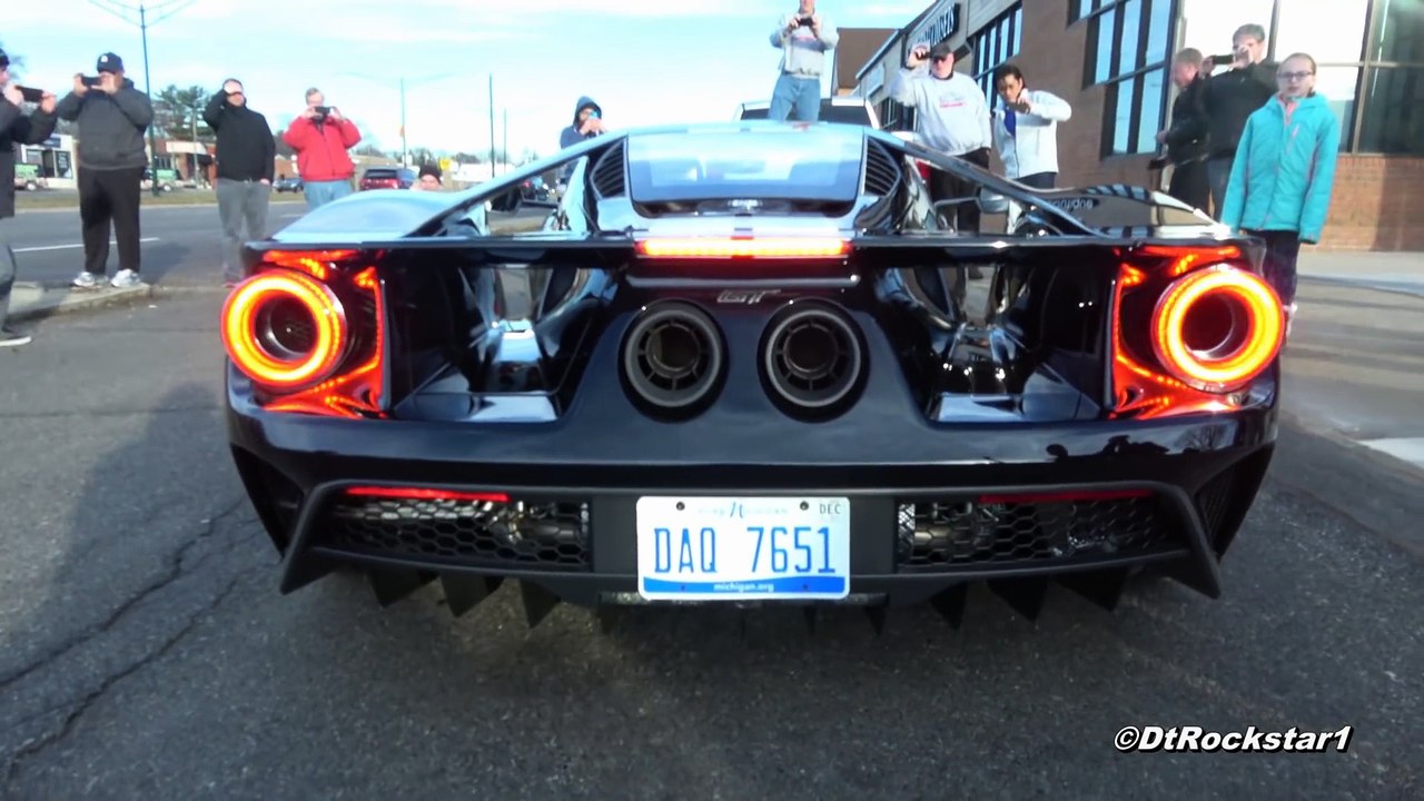 2017 Ford GT Heritage & 2005 Ford GT driving together