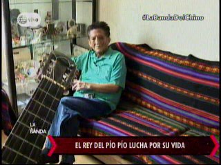 Nota - El Rey del Pio Pio lucha por su vida