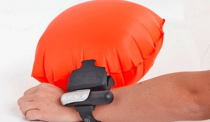 Kingii, le bracelet bouée qui sauve de la noyade