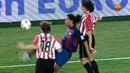 Pura magia! Barça elege os 10 melhores momentos de Ronaldinho no Camp Nou