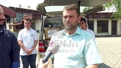 OKH "Merhamet" vazhdon të shpërndajë pako në lagjet e Shkupit