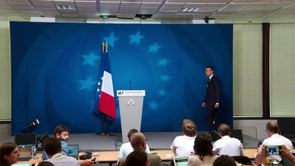 Défense européenne: Macron salue des "conclusions historiques"