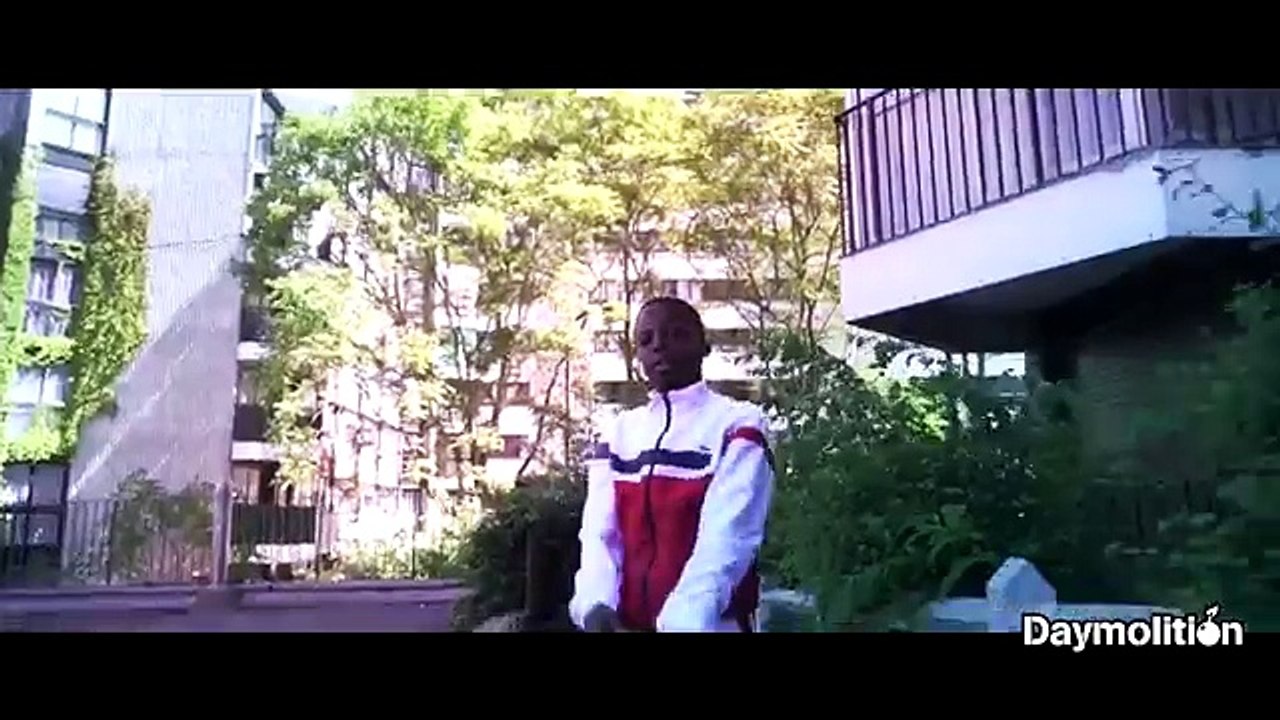 Dream-C - Danse avec un pied (clip officiel)