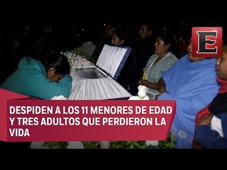 Download Video: Sepultan a las víctimas de la explosión de polvorín en Puebla