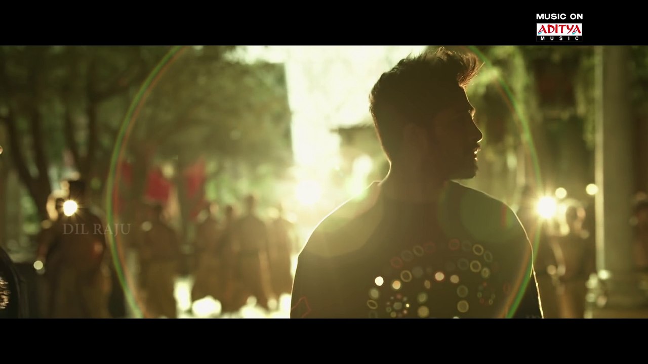 DJ   Gudilo Badilo Madilo Vodilo 1 Min Video Song -- Allu Arjun, Pooja Hegde, Dil Raju