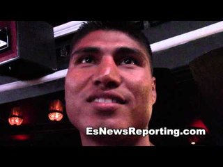 mikey garcia on canelo vs lara mayweather vs maidana rematch - EsNews