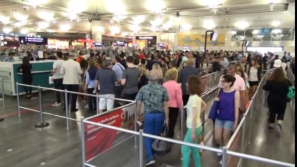 Atatürk Havalimanı’nda Bayram Telaşı