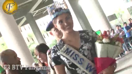 Stephanie Del Valle Miss World 2016 Arrive Mumbai International Airport