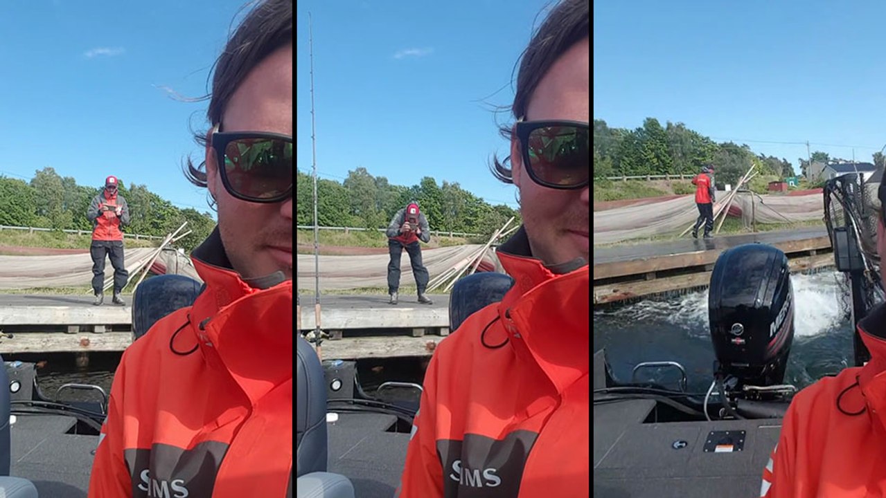 Il demande à son pote de regarder l'arrière de son bateau..