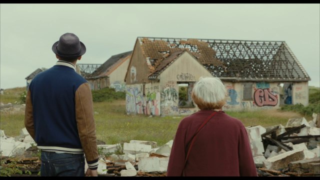 Extrait Pirou-Plage - VISAGES, VILLAGES d'Agnès Varda et JR