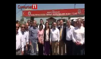 CHP'li vekillerden Enis Berberoğlu'na ziyaret