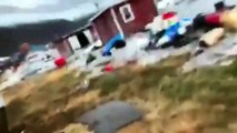 Une femme filme l’arrivée d’un tsunami (Groenland)