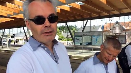 Les conducteurs de bus nantais sont venus travailler… en jupes !