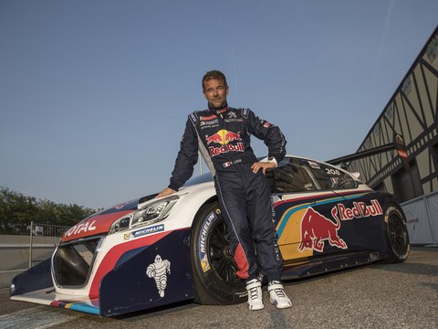Sébastien Loeb retrouve sa Peugeot 208 T16 Pikes Peak [INTERVIEW]