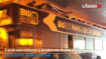 Paris : les images du bus de touristes encastré dans le tunnel
