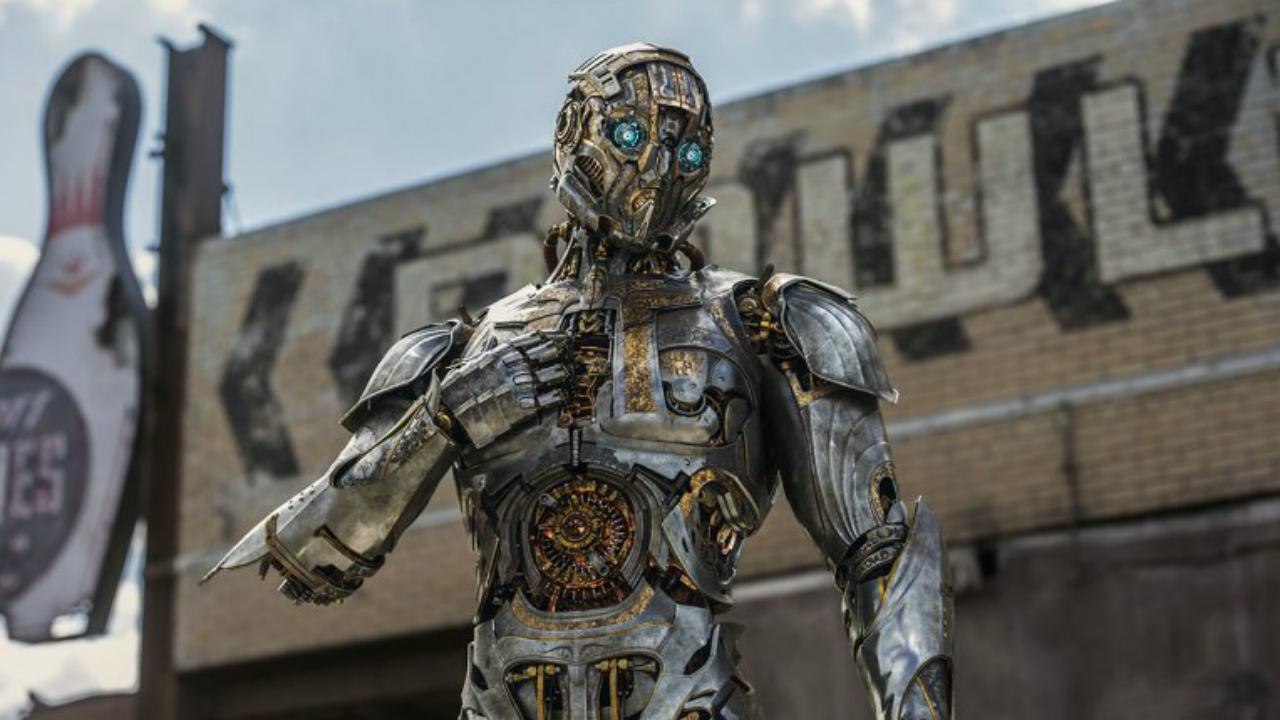 'Transformers: The Last Knight': 5 Things to Know Before Watching It | THR News