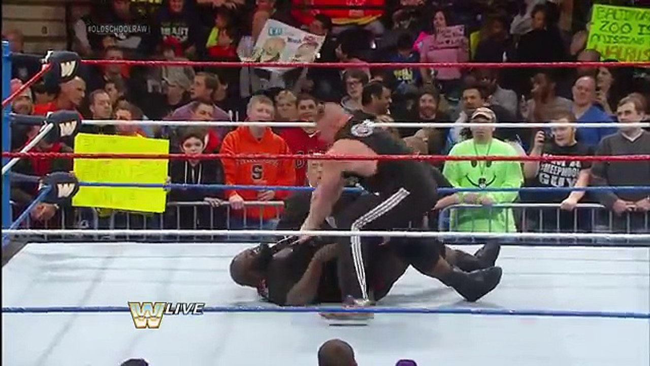 Brock Lesnar Dislocates Mark Henry Elbow & Big Show Tosses Brock Lesnar Across The Ring