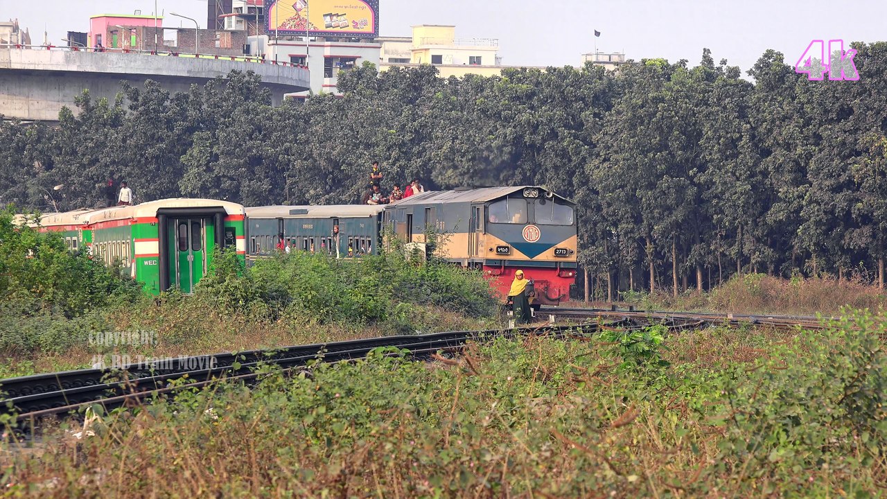 (4K) Chattala Express Train Entering Kamlapur Railway Station, Dhaka, Bangladesh