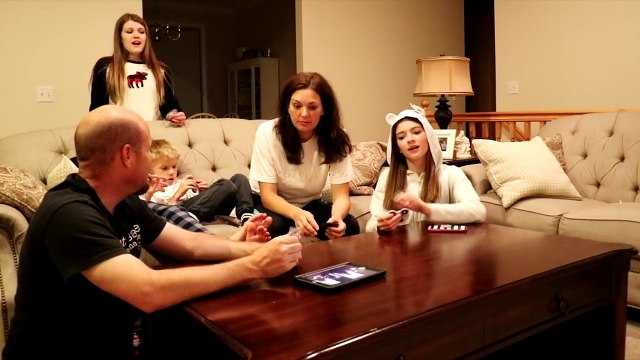 SPINNING 6 FIDGET SPINNERS AT 3 AM / That YouTub3 Family