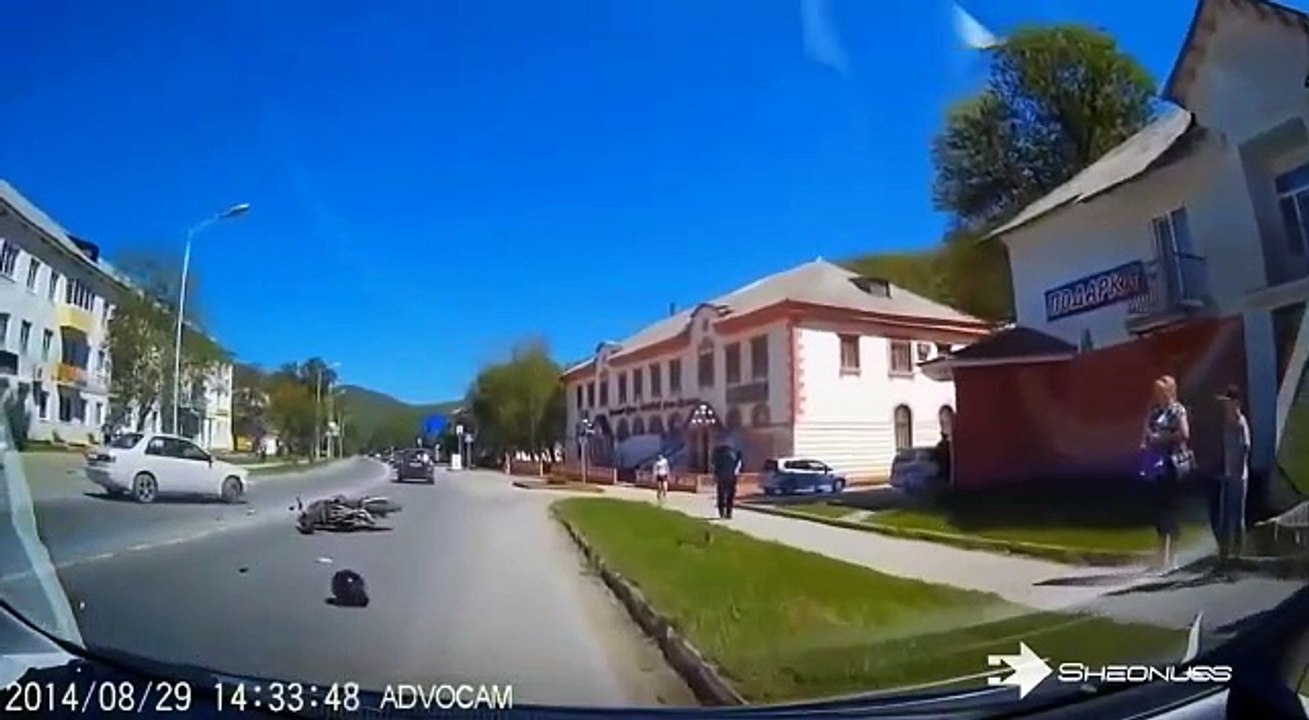 road funny accident
