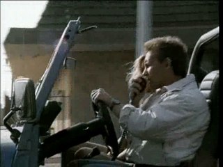 Omega Cop (1990) - DVDRip - Rychlodabing