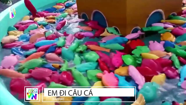 CHÚ MÈO CON ♥ CON HEO ĐẤT ♥ XÚC XẮC XÚC XẺ ♫ Nhạc thiếu nhi sôi động