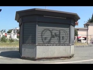 Aversa (CE) - Piazza Mazzini, l'Info Point cambia posto (23.06.17)