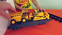 CAT Construction Toy Mighty Machines Build a Train Track - Dump Truck Bulldozer Camion de