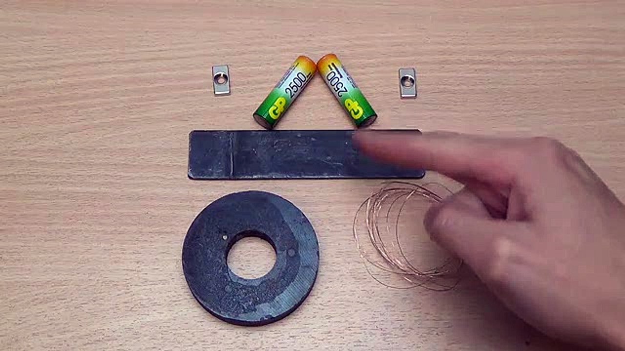 Как сделать вечный двигатель  Инструкция