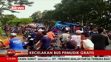 Diduga Supir Mengantuk, Bus Pemudik Gratis Menabrak Truk