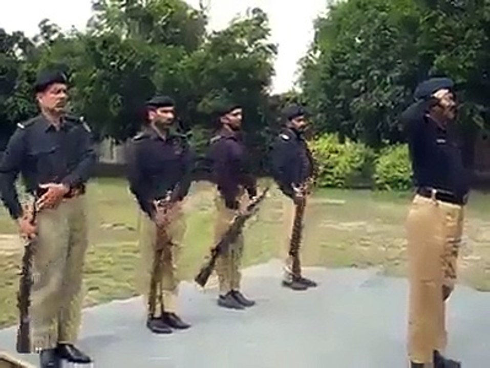 Police Saluite Funny