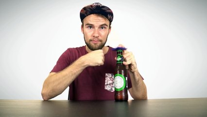 Fidget Spinner Tricks With a Professional Fidgeter