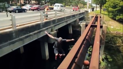 Best Freerunning & Parkour Fails 2017