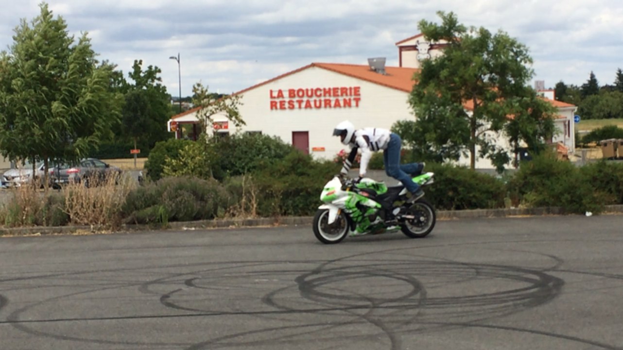 Show de moto du Team Racing 85