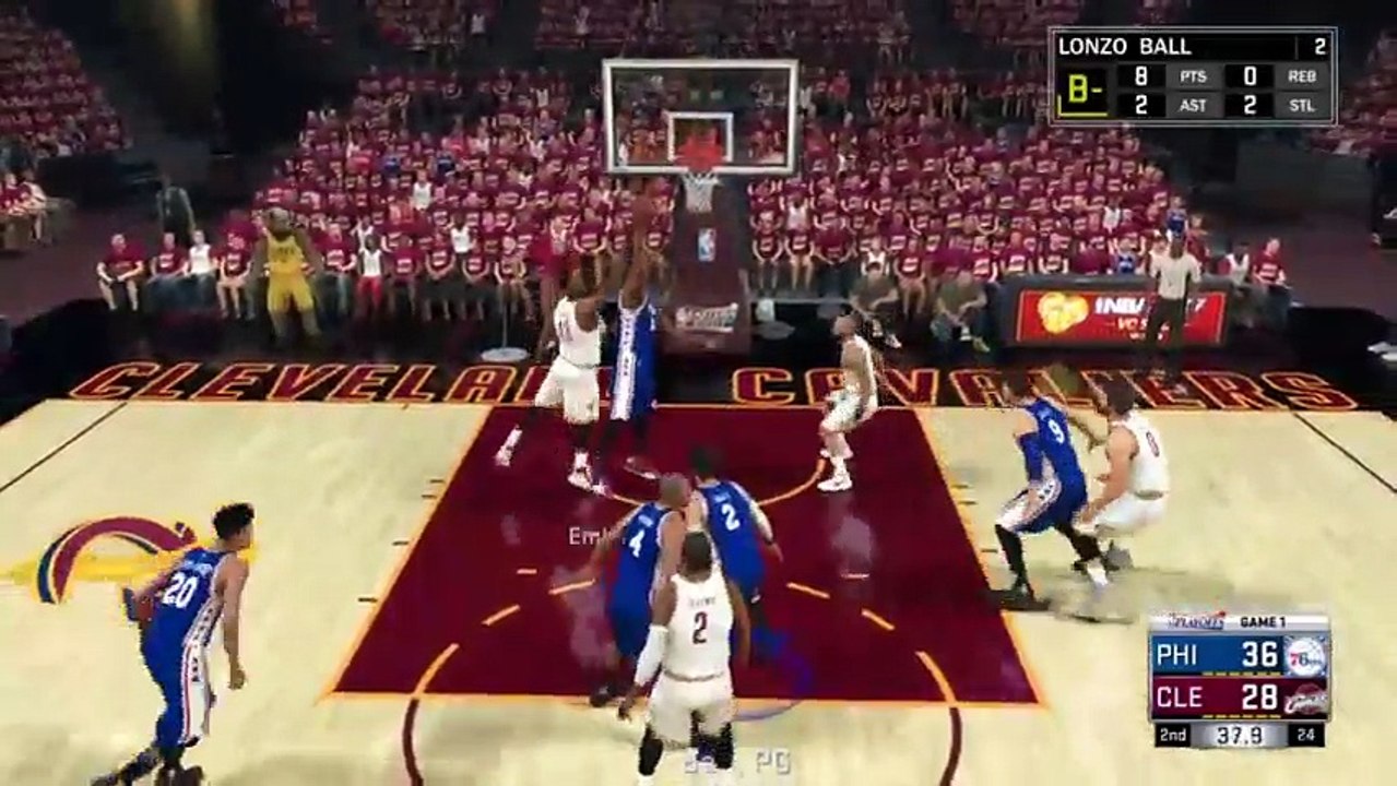 Playing with lonzo ball (95)