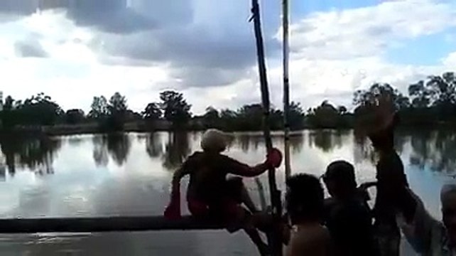 Grannies Have Boxing Match Over Water