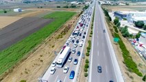 Bursa-İzmir Karayolu'nda Trafik Yoğunluğu Havadan Görüntülendi
