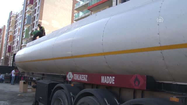 Yakıt Tankerinde 200 Bin Paket Kaçak Sigara