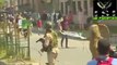 درندہ صفت بھارتی فوج اور کشمیریوں کے درمیان جھڑپوں کے خوفناک مناظر بھارتی فوج کیسے کشمیریوں پر مظالم ڈھا رہی ہے ویڈیو دی
