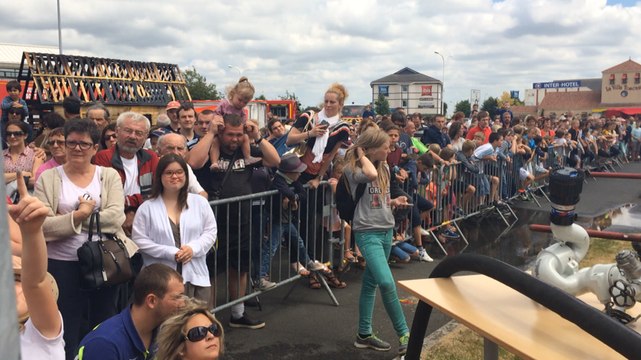 Démonstrations d'extinctions d'incendies à travers les siècles