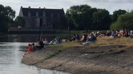 Spectacle Le piano du lac au château de Comper